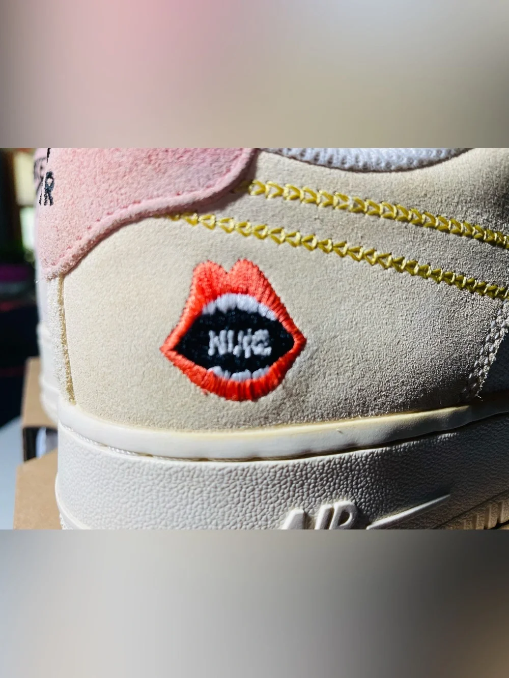 Women's Beige & White Low-Top Sneakers - Casual Comfort